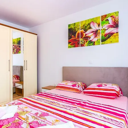 Guest house Dragan K3 *