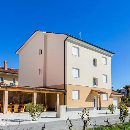 Dragan K3 3* メドゥリン